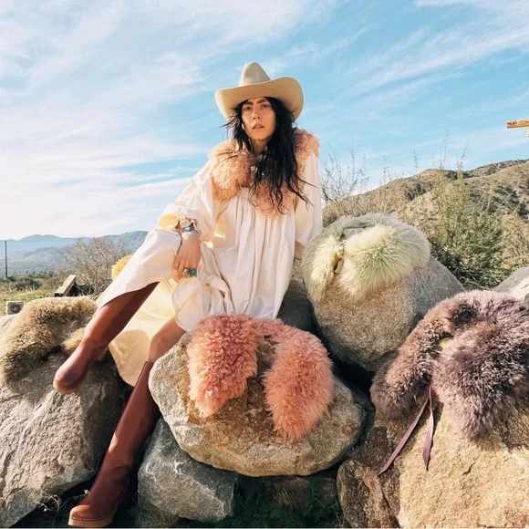 Ida + Moon Lavender Quartz Collar BNWT Full size Sold Out - Picture 5 of 8